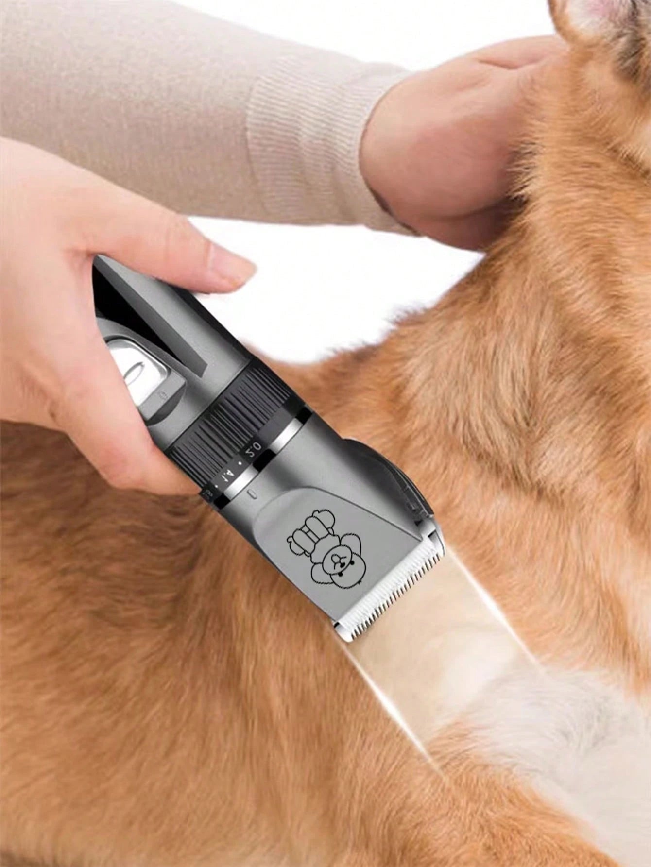 Professional Pet Grooming Kit, with Power Indicator Light, Low Noise Trimming Set, Suitable for Cats, Rechargeable Quiet Pet Grooming Kit, Suitable for Dogs, Cats and Other Pets